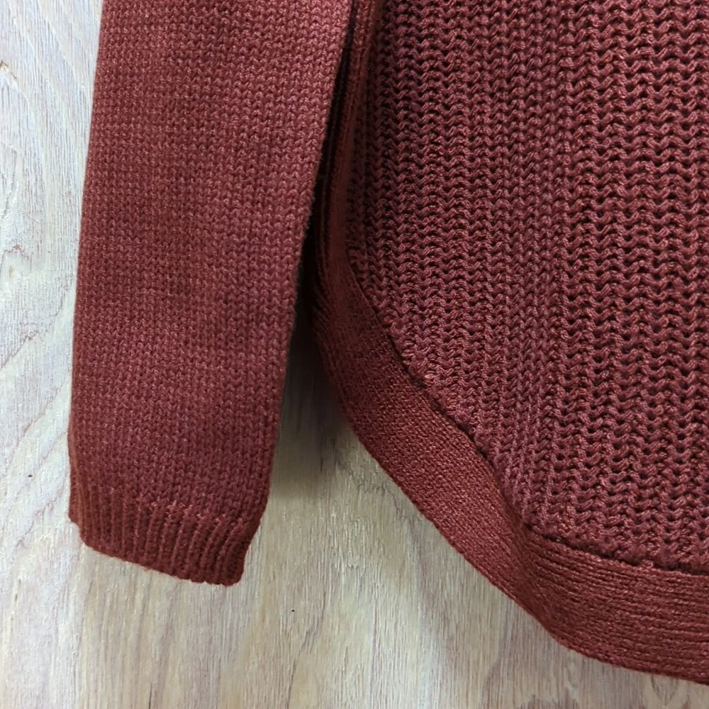 RD Style Josslyn Brown V-neck Sweater Size Large l NWT